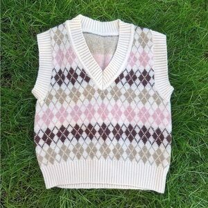 Argyle Patterned Pink Brown & Cream Soft Sweater Vest